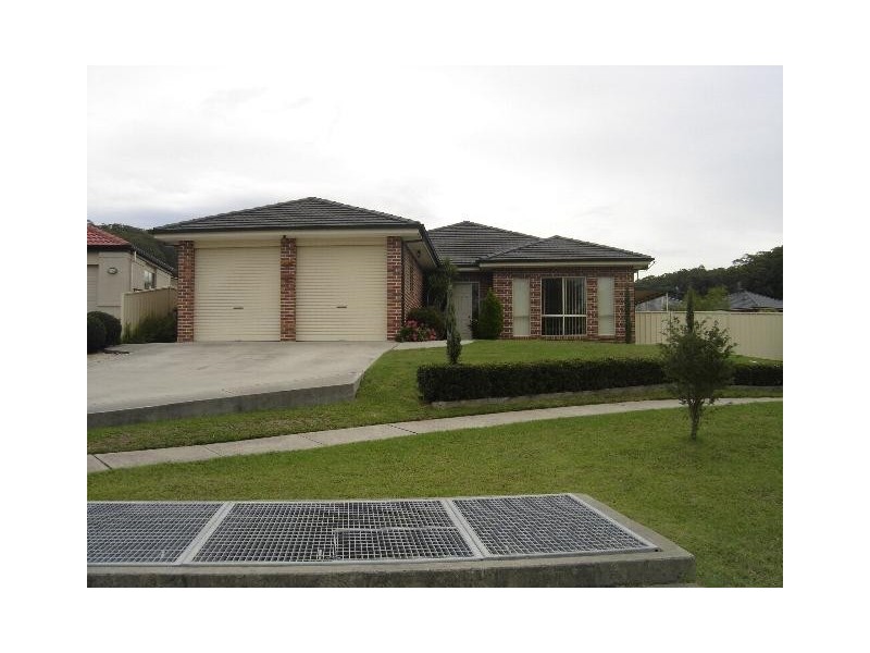 11 Topgallant Way, Belmont NSW 2280