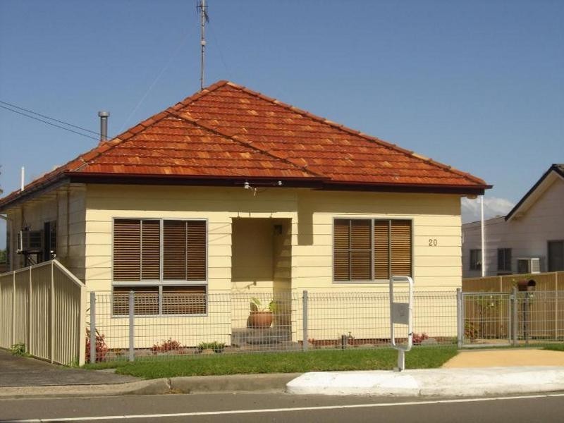 20 Evans Street, Belmont NSW 2280