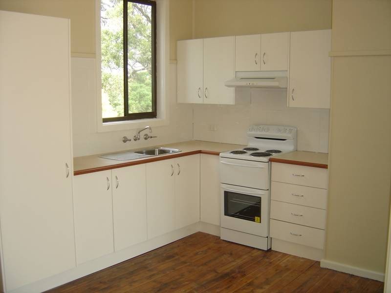 46 Mills Road, Warners Bay NSW 2282