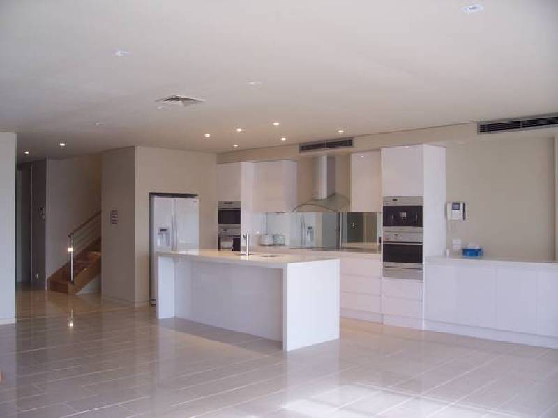 17a New Street, Marks Point NSW 2280