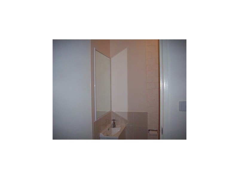 5/5 Baker Street, Mayfield NSW 2304