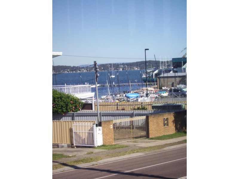 1/17 Ross Street, Belmont NSW 2280