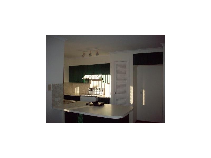 4 Alston Parade, Jewells NSW 2280