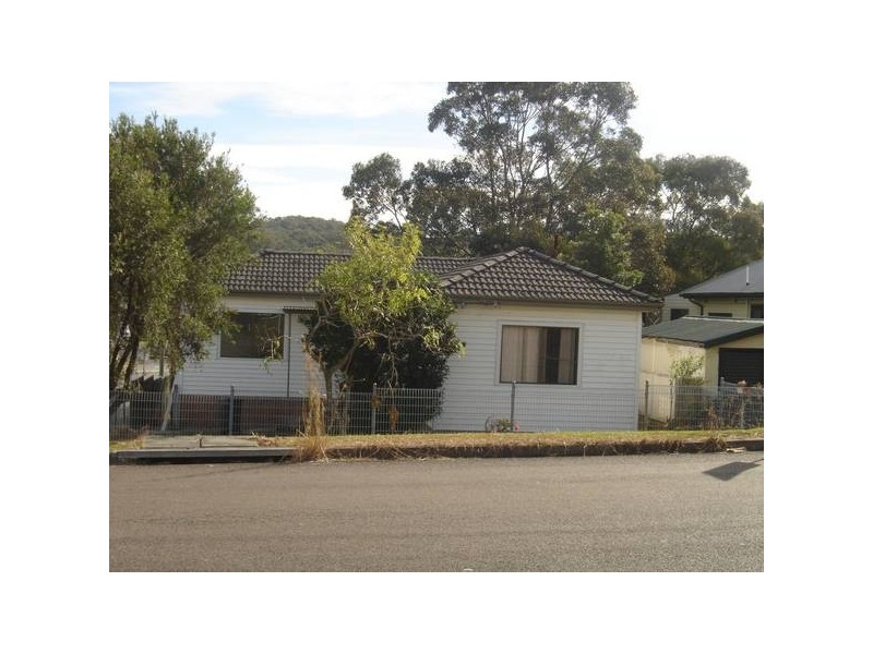 John Fisher, Belmont North NSW 2280