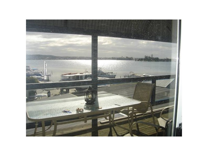 21a Edith Street, Marks Point NSW 2280