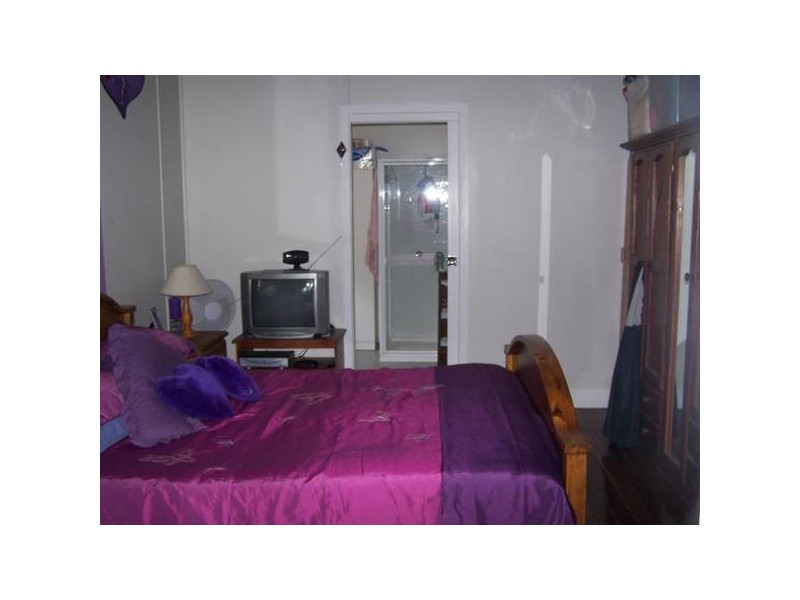 704 Pacific Highway (cnr Ethel St), Belmont South NSW 2280