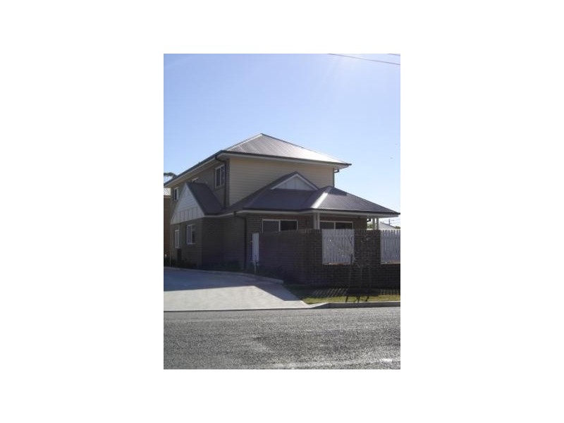 1/152 Kings Road, New Lambton NSW 2305