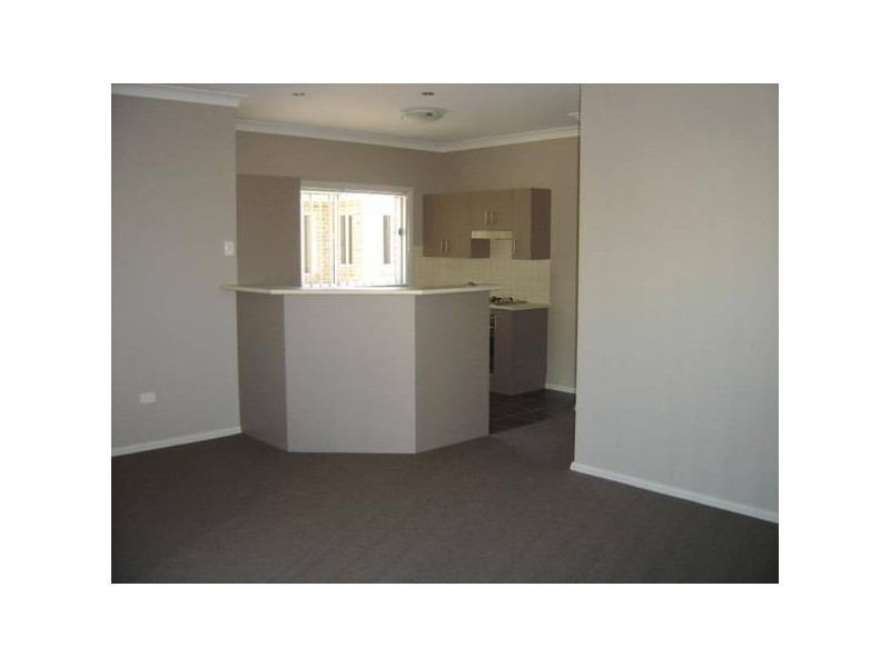 1/152 Kings Road, New Lambton NSW 2305