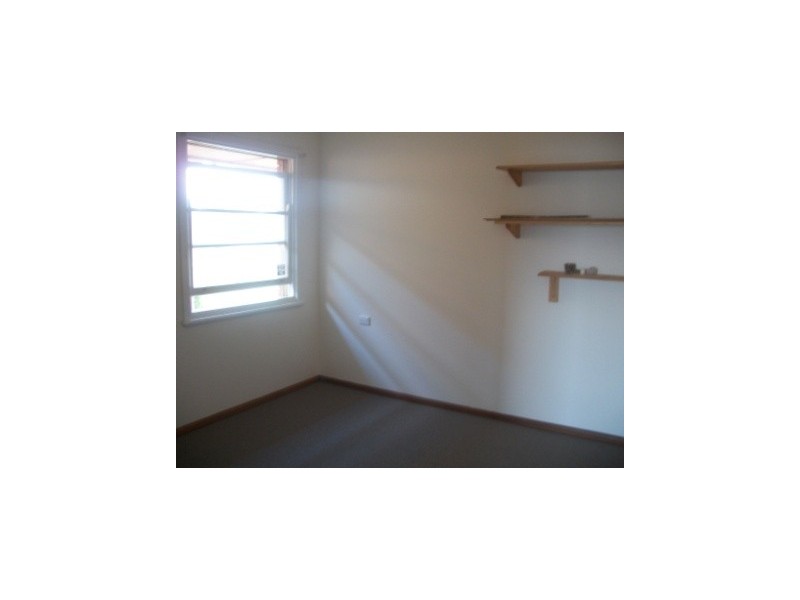 10 Stokes Street, Redhead NSW 2290