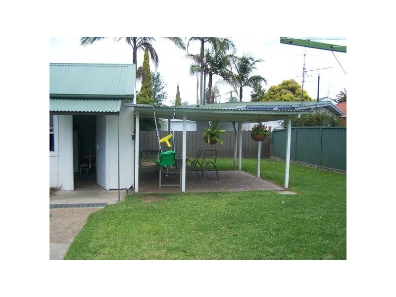 Warners Bay NSW 2282