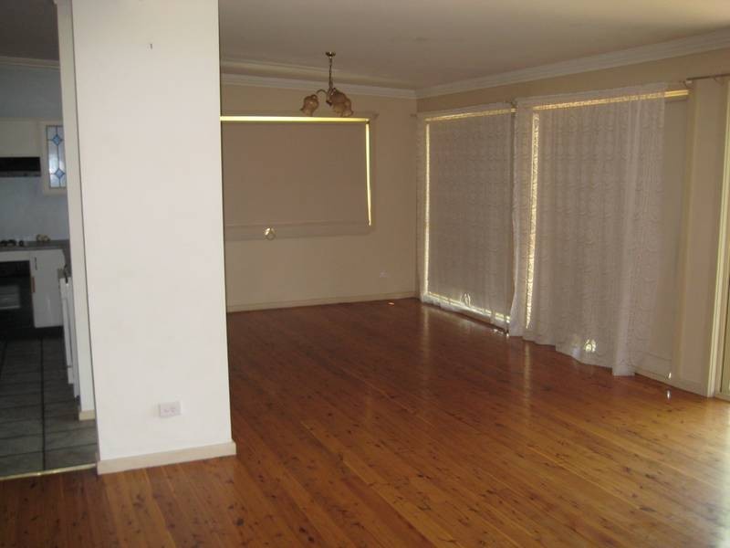 6 Piriwal Street, Pelican NSW 2281