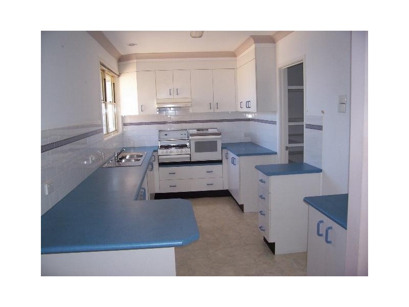 3/9 The Parade, Belmont NSW 2280