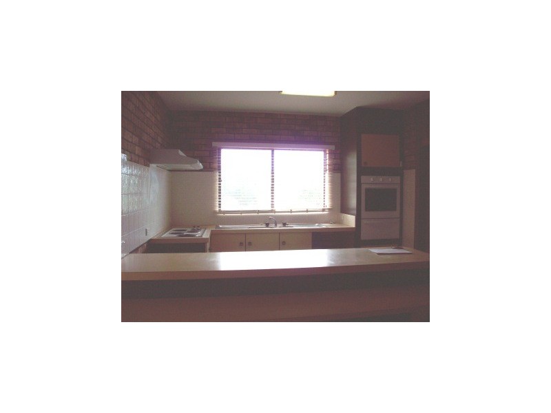 10 Aldunga, Blacksmiths NSW 2281