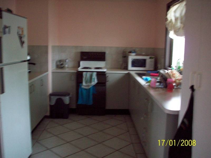 18 Andrew, Valentine NSW 2280