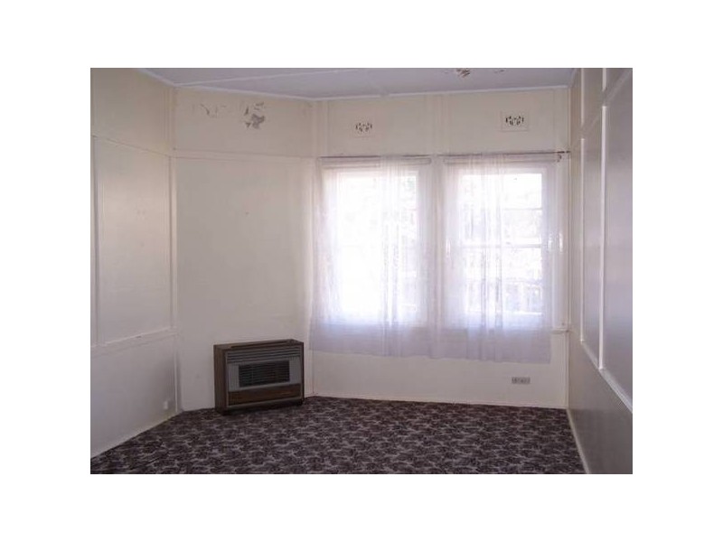 29 Hutchinson Street, Redhead NSW 2290