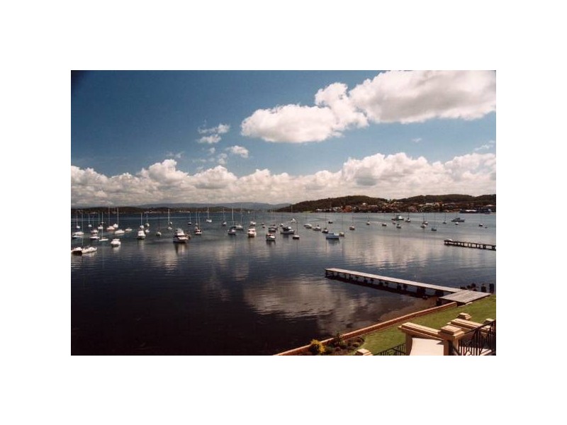 2/41 Walter Street, Belmont NSW 2280