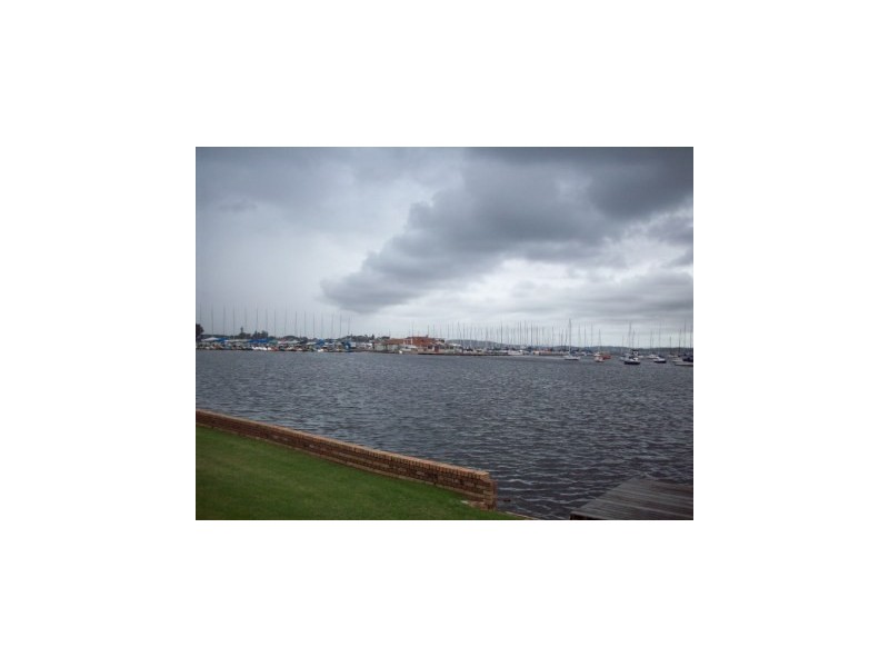 2/41 Walter Street, Belmont NSW 2280