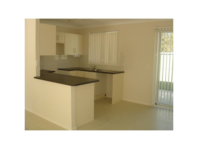 15/9 Haddon Cres, Marks Point NSW 2280