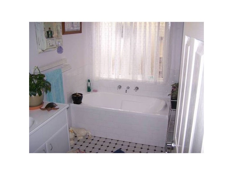 Mount Hutton NSW 2290