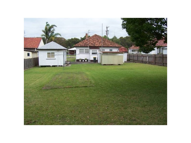 30 Tudor Street, Belmont NSW 2280