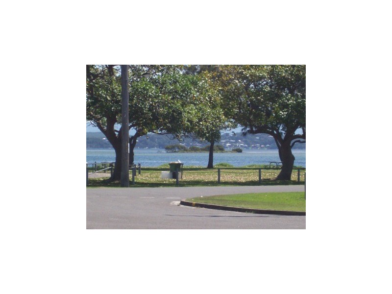 42 Makoro Street, Pelican NSW 2281