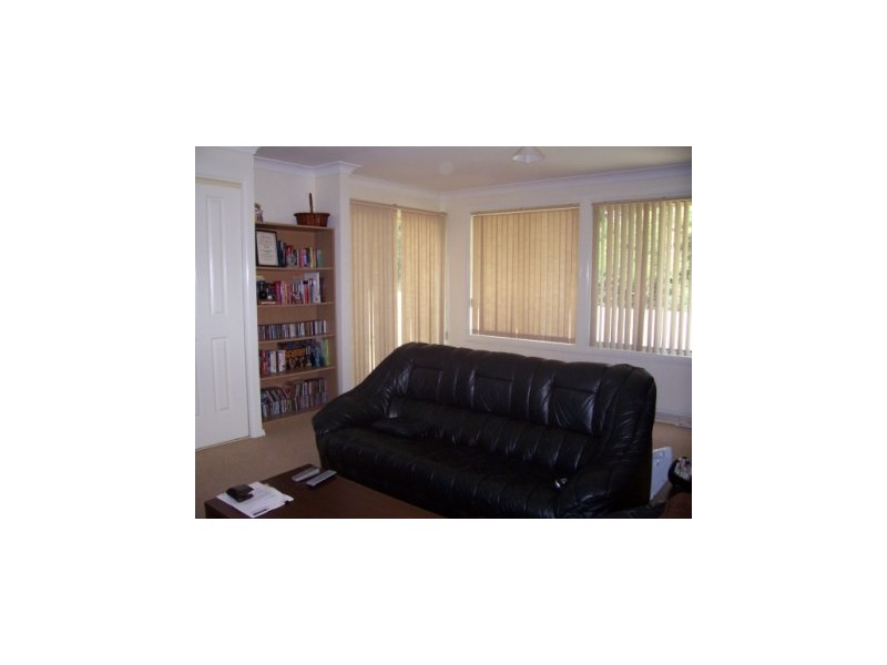 73 Auklett Road, Mount Hutton NSW 2290