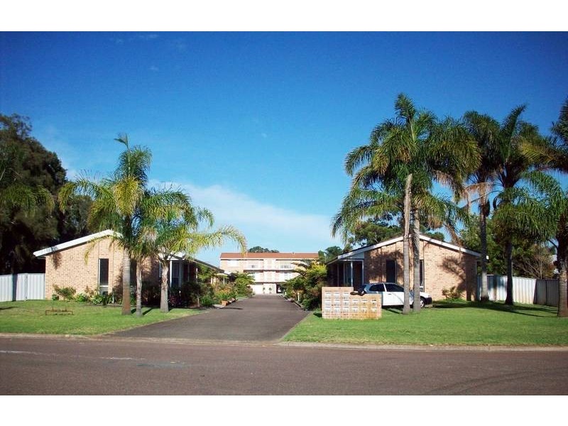 16/9 Haddon Cres, Marks Point NSW 2280