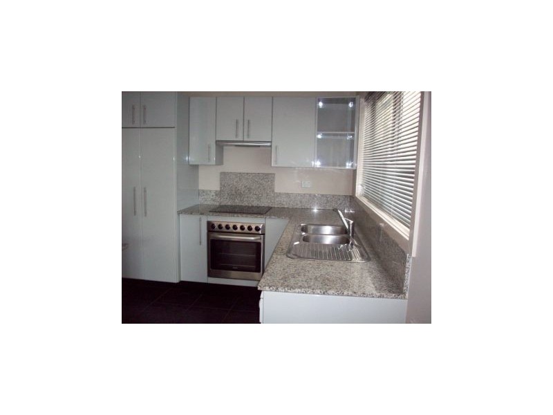 4 Speers Street, Speers Point NSW 2284