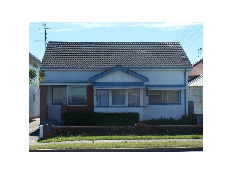 10 Brooks Parade, Belmont NSW 2280