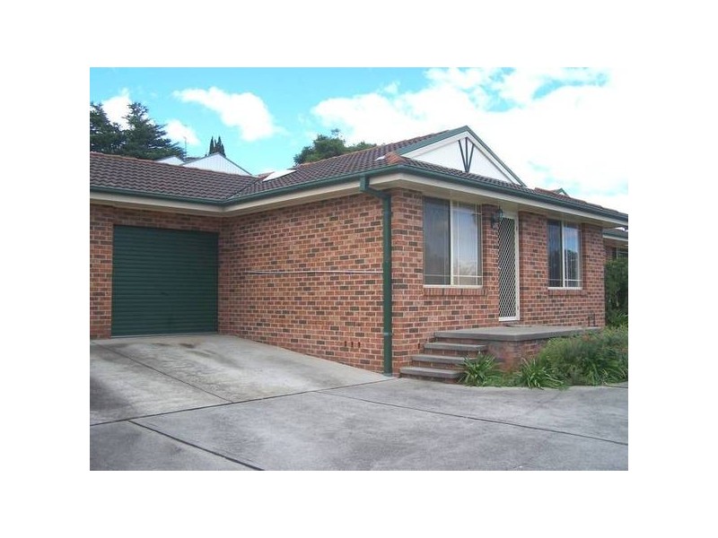 2/4 Chippendall Street, Speers Point NSW 2284