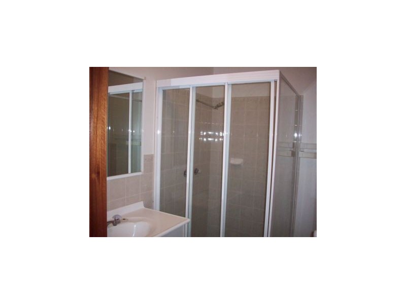 1/13 Bakeri Circuit, Warabrook NSW 2304