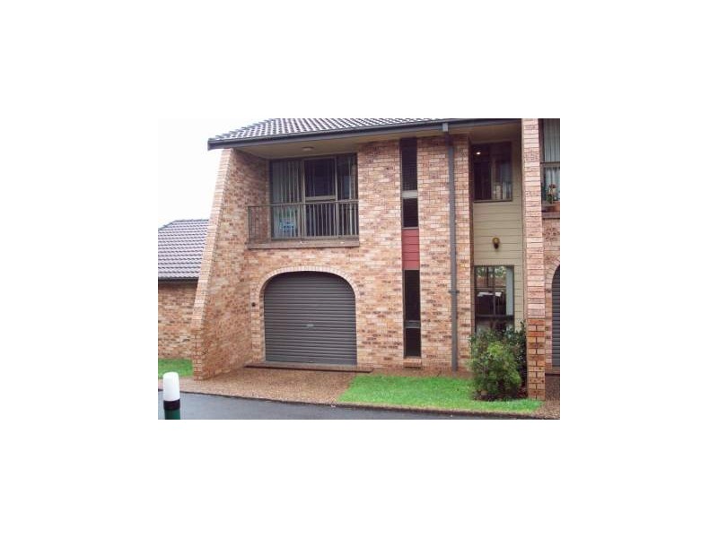 8/7 Hutton Street, Charlestown NSW 2290