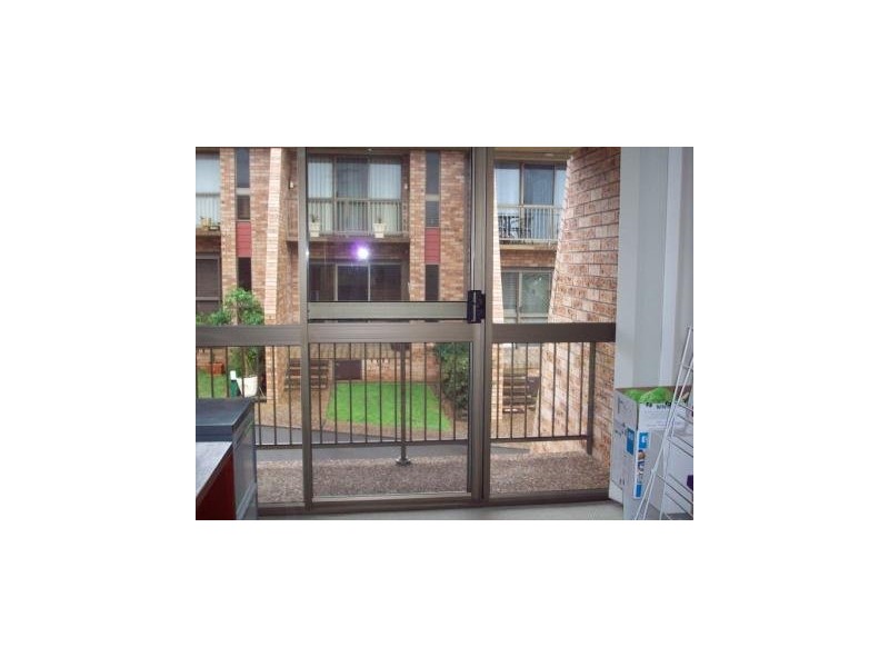 8/7 Hutton Street, Charlestown NSW 2290