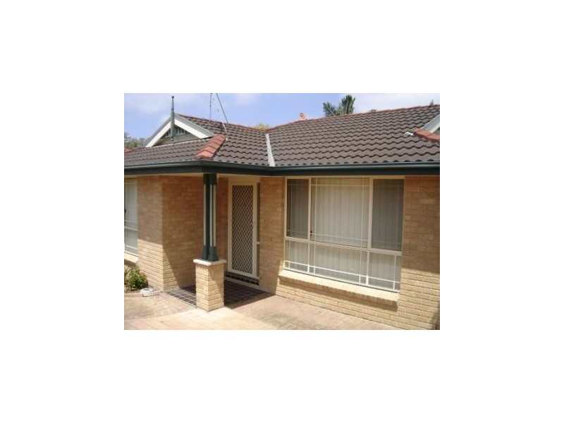 1a/9 May Street, Belmont NSW 2280