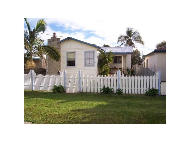 3 Mankilli Street, Blacksmiths NSW 2281