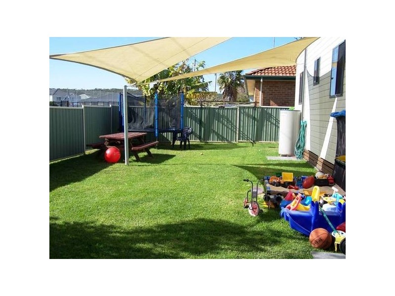 Warners Bay NSW 2282