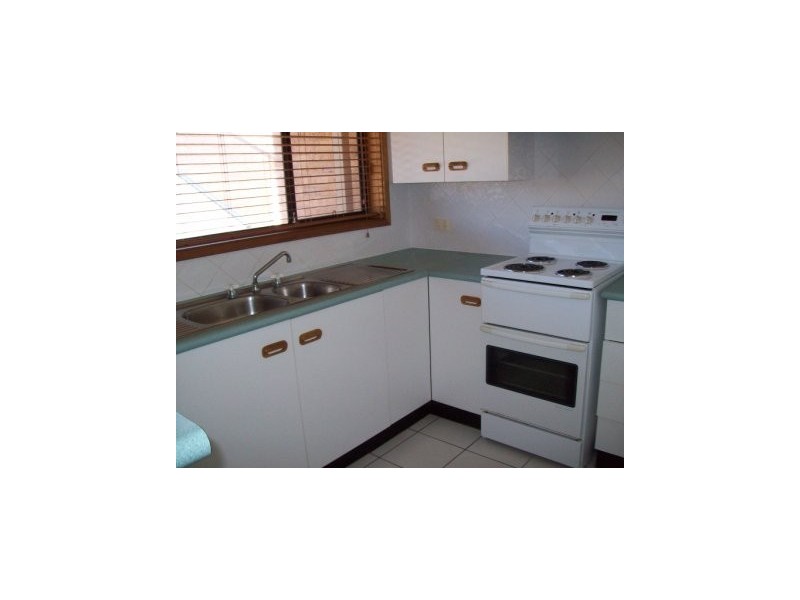 28/51 Haddon Crescent, Marks Point NSW 2280