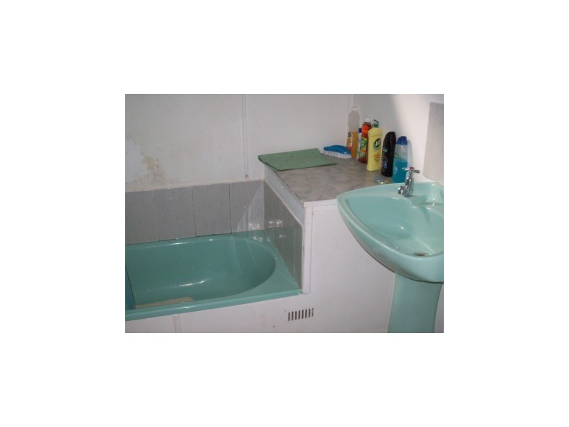 17 Marks Street,, Belmont NSW 2280