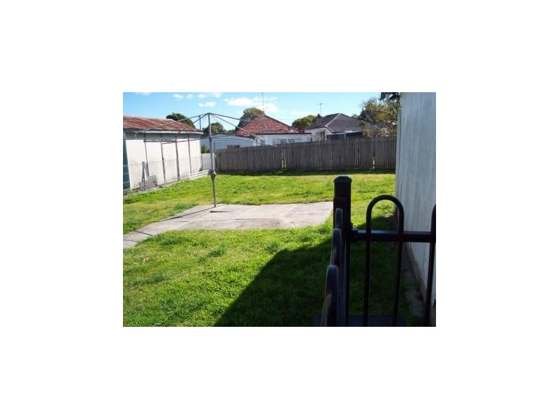 17 Marks Street,, Belmont NSW 2280