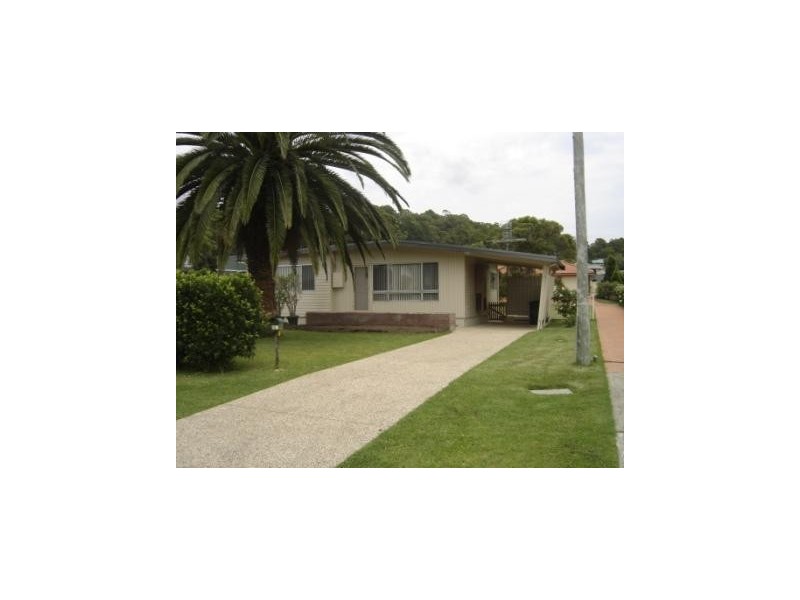 261 Warners Bay Road, Mount Hutton NSW 2290