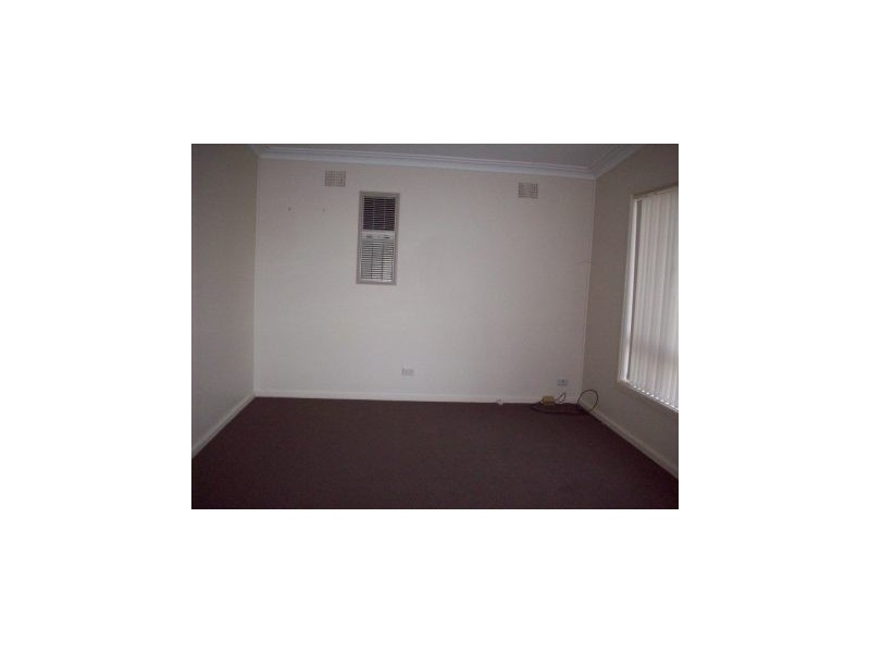 261 Warners Bay Road, Mount Hutton NSW 2290