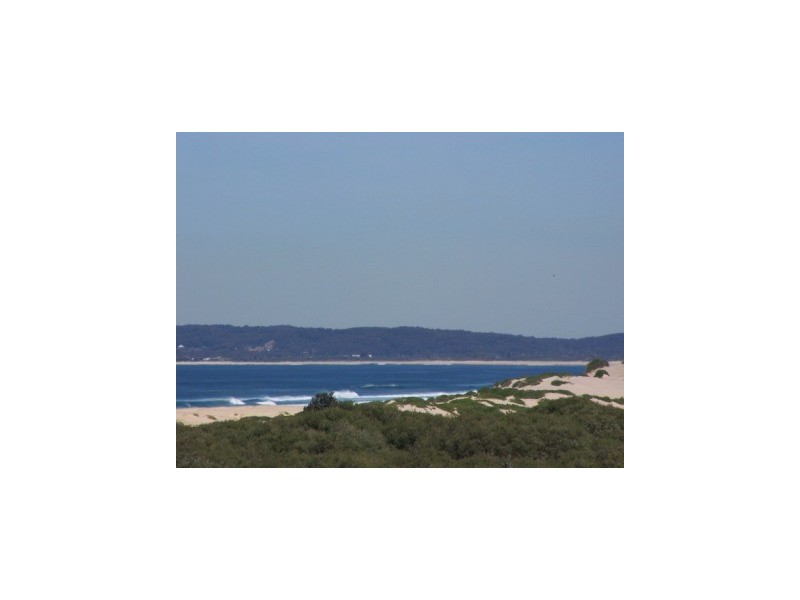 25 Dodds Street, Redhead NSW 2290