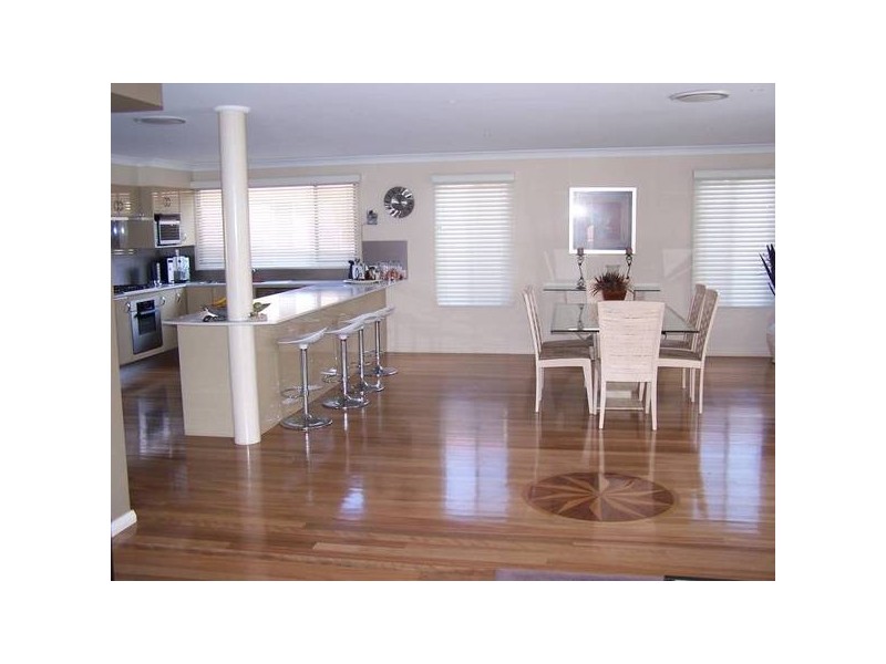 17 Sassafras Close, Valentine NSW 2280