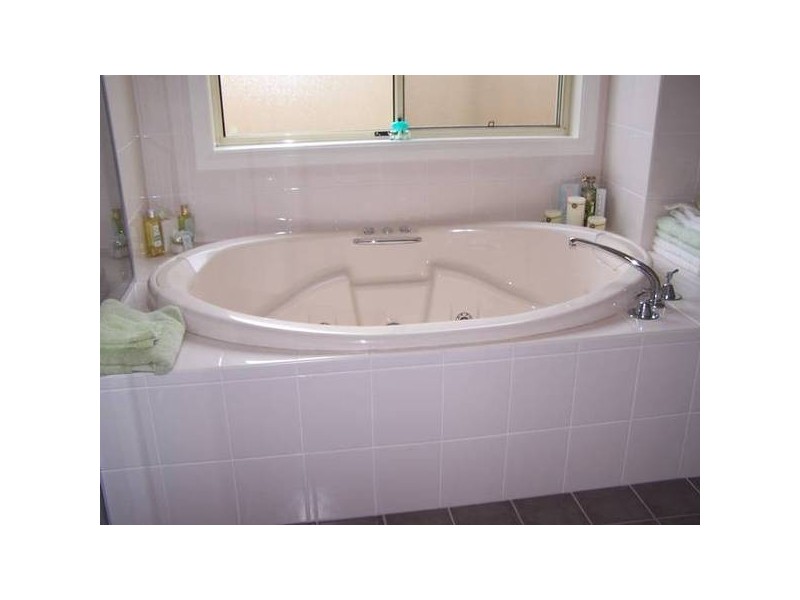 Valentine NSW 2280