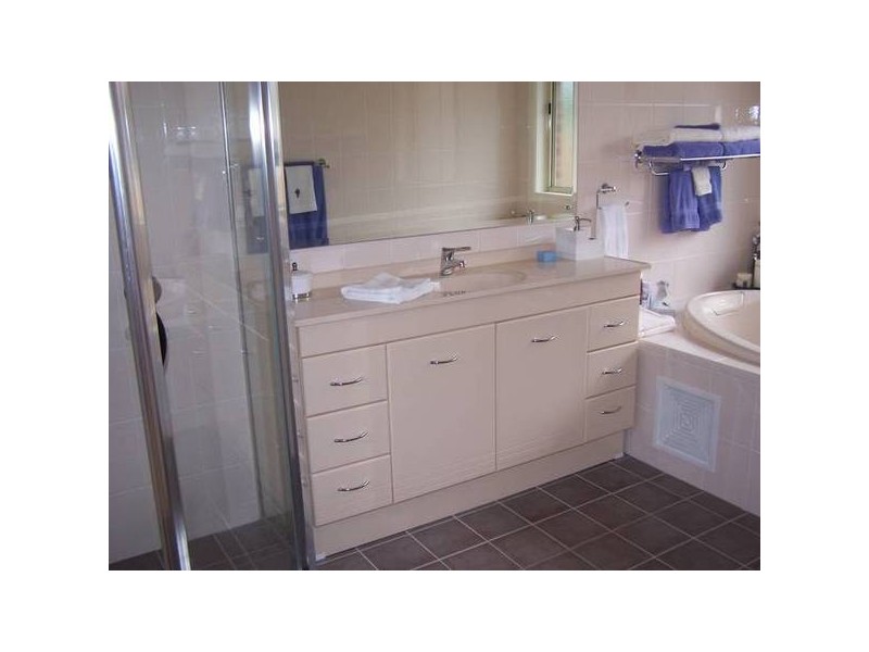 Valentine NSW 2280