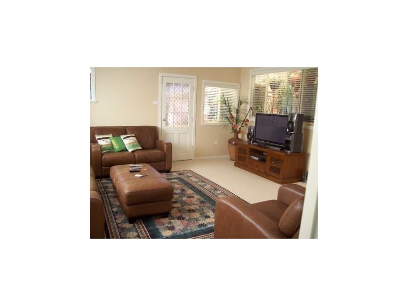 9 Guna Street, Charlestown NSW 2290