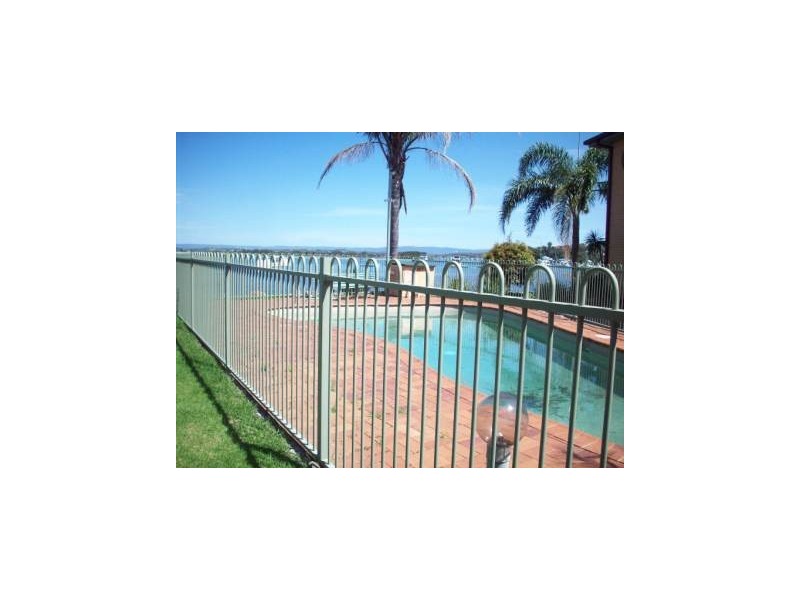 4/25 Haddon Cres,, Marks Point NSW 2280