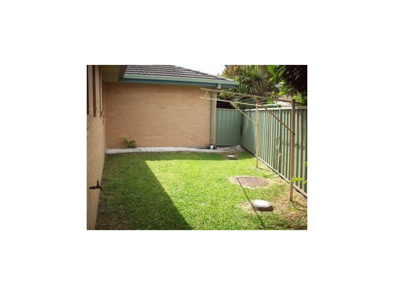 4/25 Haddon Cres,, Marks Point NSW 2280