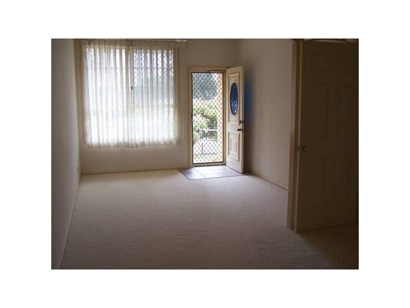 1/28 Glover Street, Belmont NSW 2280