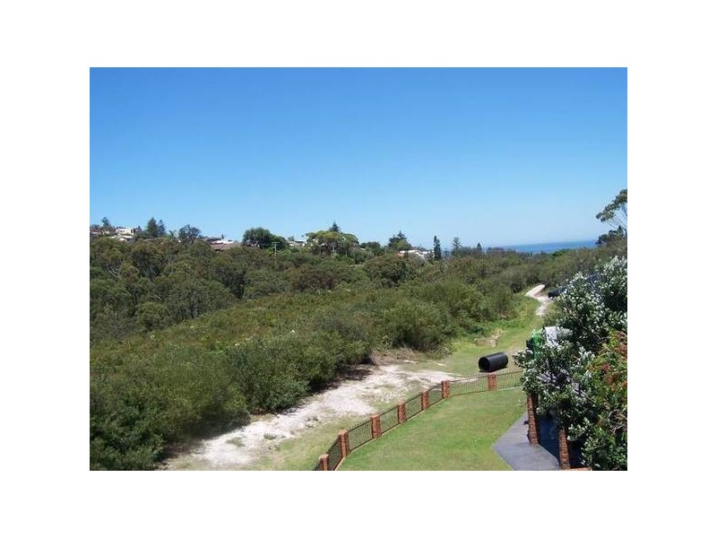 43 Bentley Street, Redhead NSW 2290